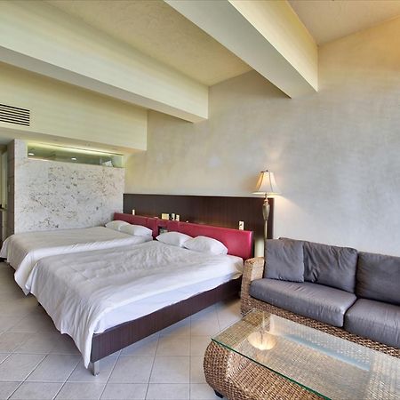 Palace In Moon Beach Онна Екстер'єр фото